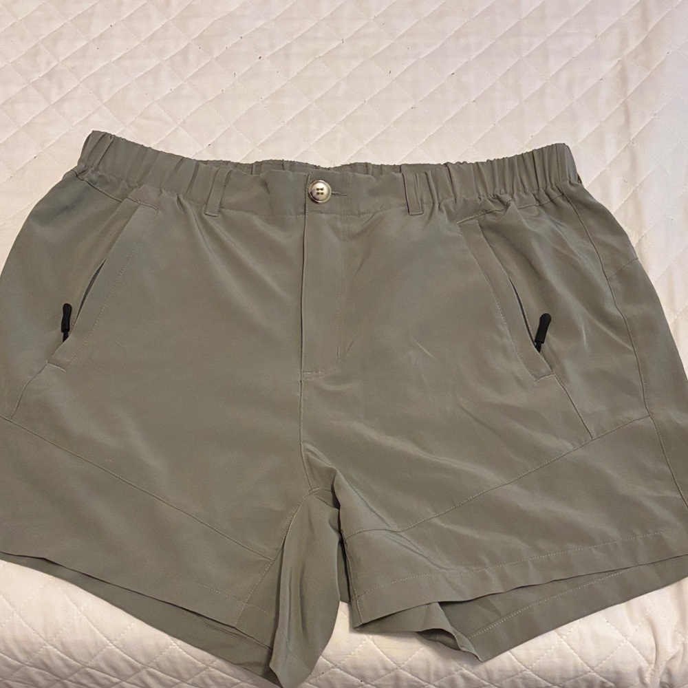Women’s Gray Shorts